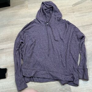 American Eagle AE Pullover sweatshirt top size Medium